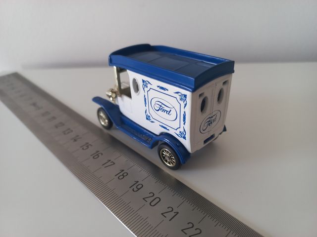 Camión Ford clásico