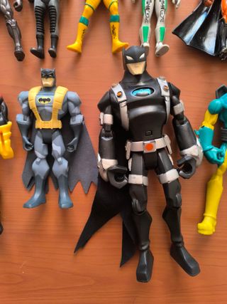DC Action Figures Batman Vintage, 5€ cada unidade.