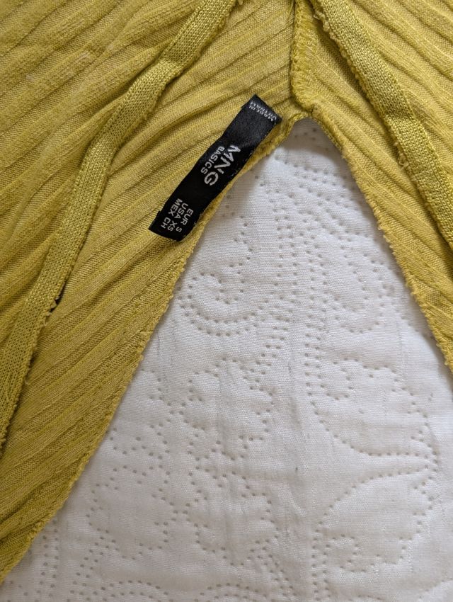 Top Mango amarillo mostaza Talla S
