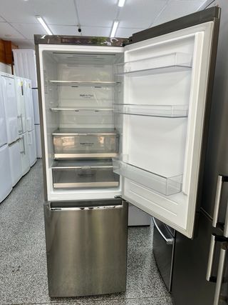 Nevera LG No Frost - Acero inoxidable