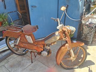 Moto Mobylette Antigua