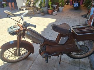 Moto Mobylette Antigua