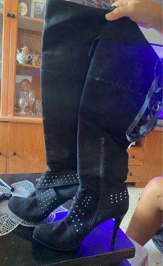 Botas altas negras tacón