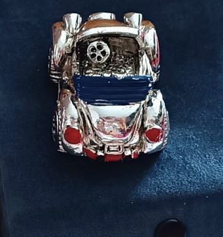 Auto d'epoca in argento 