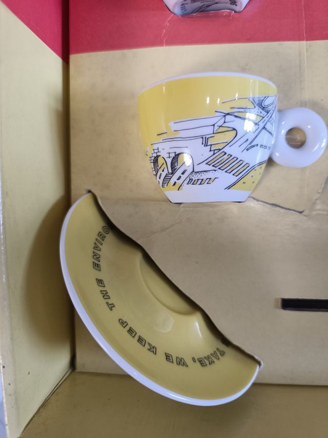 Set tazzine illy - Città dell'Arte