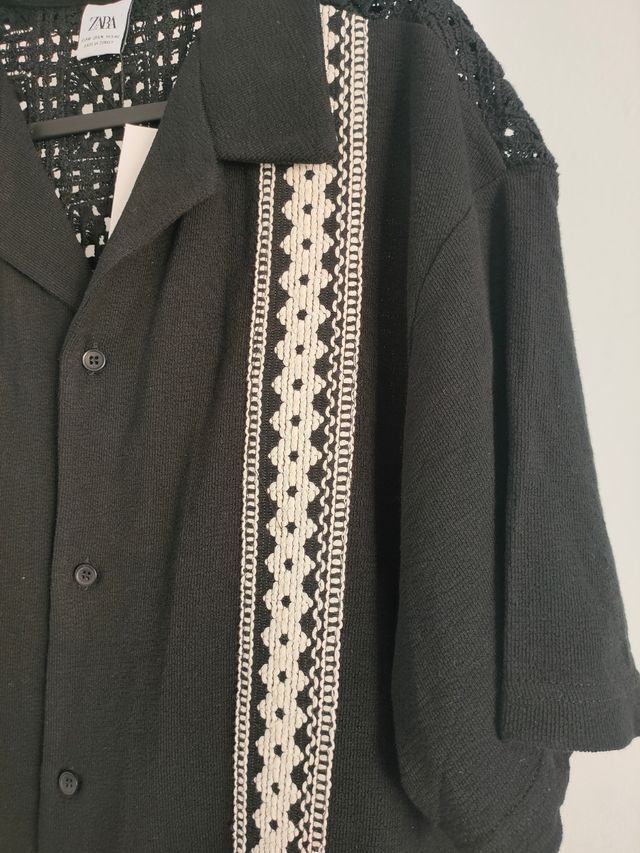 Camisa Zara negra crochet algodón