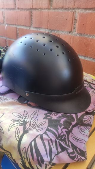 Casco hípica negro