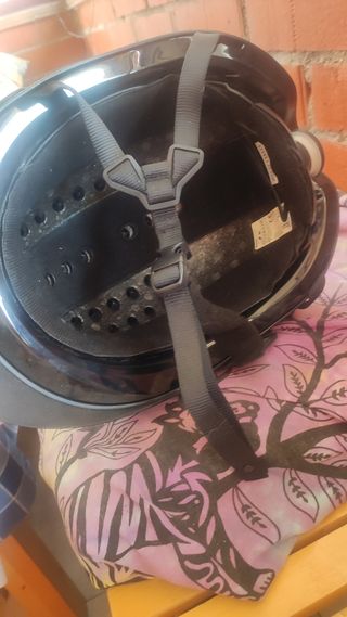 Casco hípica negro
