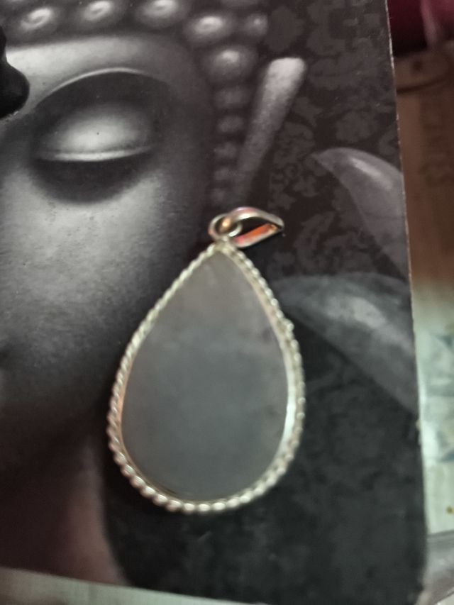 Colgante drusa luna y plata