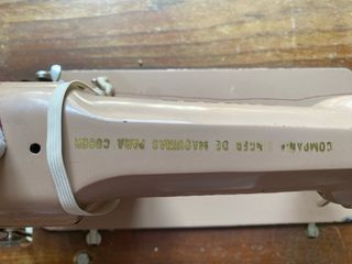 Máquina de coser Singer Antigua