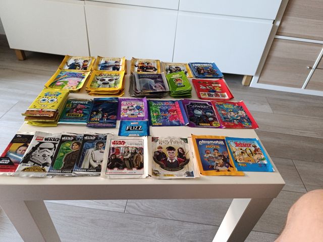 Sobres cromos varios