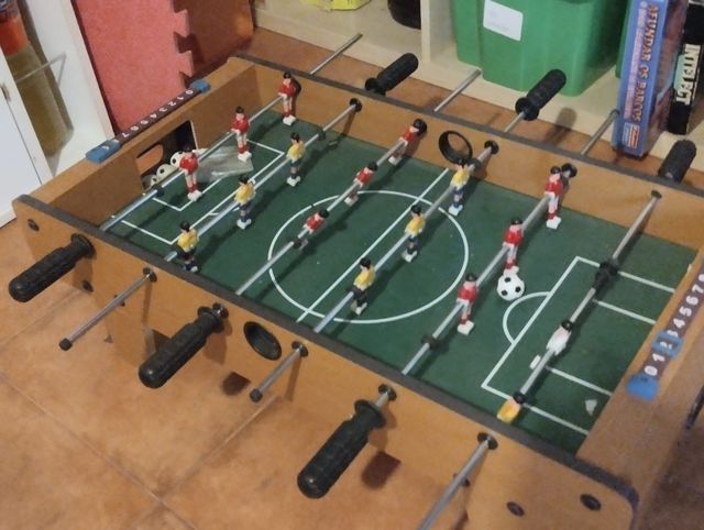 Futbolín madera clásico