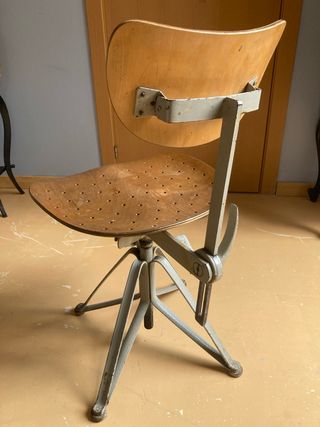 Silla industrial vintage regulable