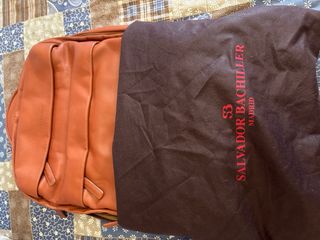 Mochila marrón Salvador Bachiller