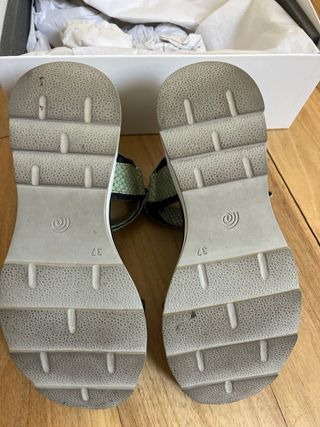 Sandalias Farrutx plataforma Mambo Pitón verde