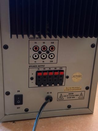 Home Cinema 5.1 Airis - equipo música