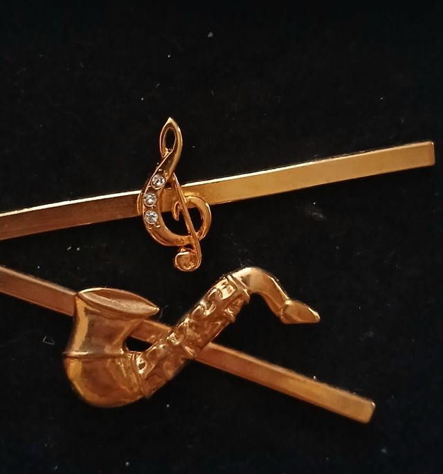 Alfileres corbata Stefano dorados