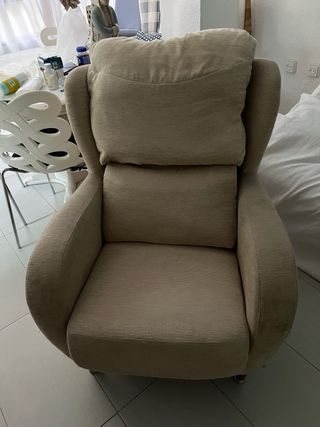 Butaca beige de tela