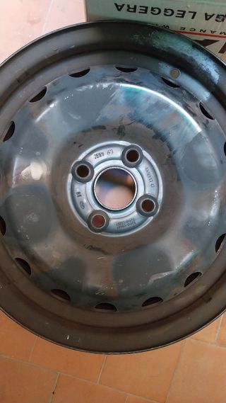 4 Ruedas MAK 15" nuevas