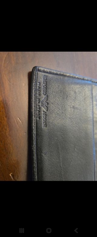 Portafoglio Emporio Armani - Pelle
Puro vintage 
