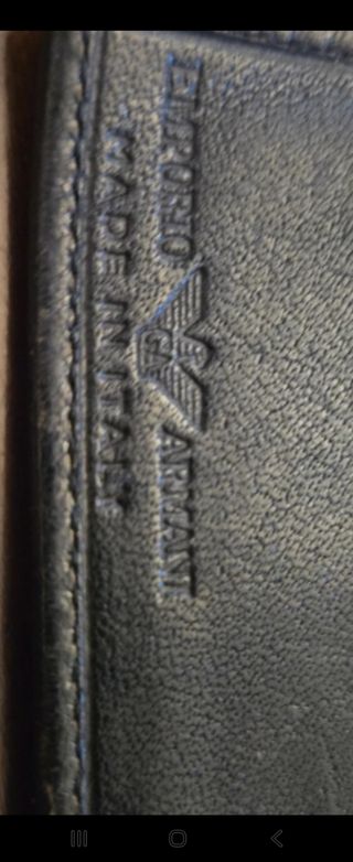 Portafoglio Emporio Armani - Pelle
Puro vintage 
