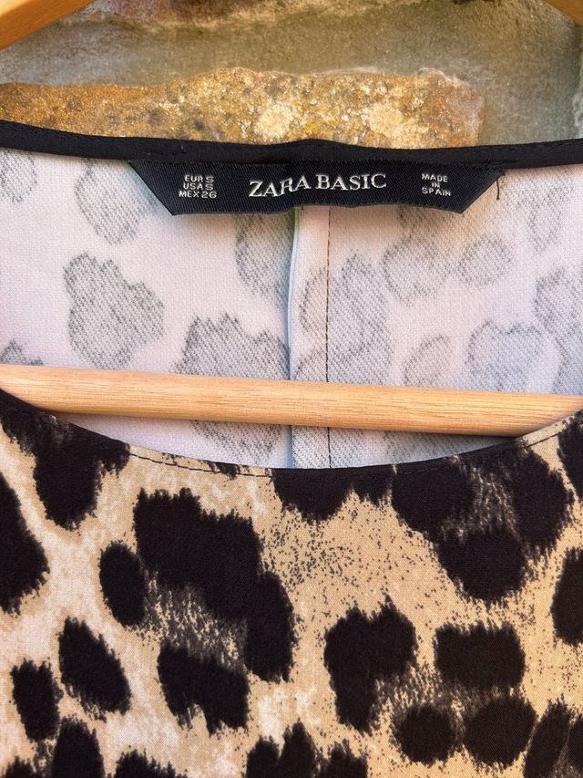Blusa Zara animal print - Talla S