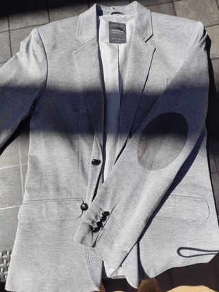 Chaqueta americana Pull&Bear gris - M