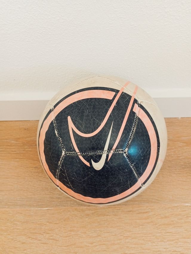 Bola de futebol Nike ✔️