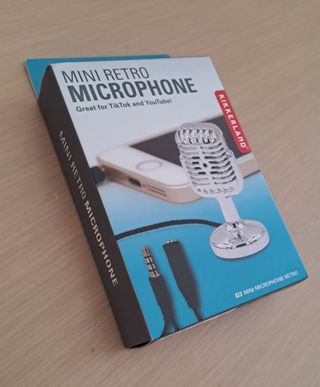 Micrófono Retro Kikkerland - Plata