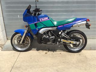 Yamaha TDR 250 - Moto Clásica