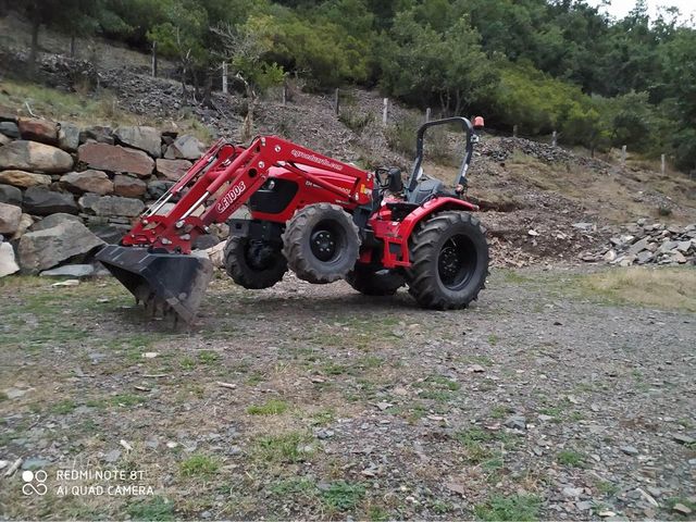Tractor Branson 5820R 60cv - 2013