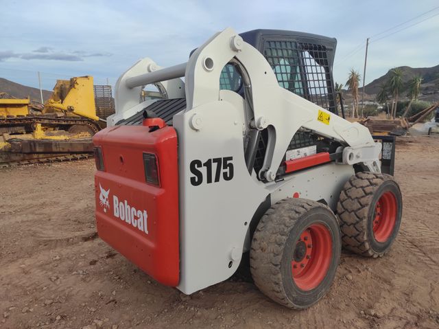 Bobcat S175 minicargadora - usada