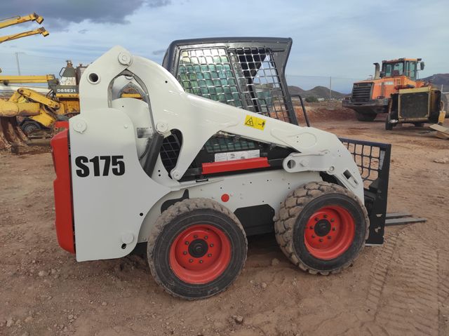 Bobcat S175 minicargadora - usada