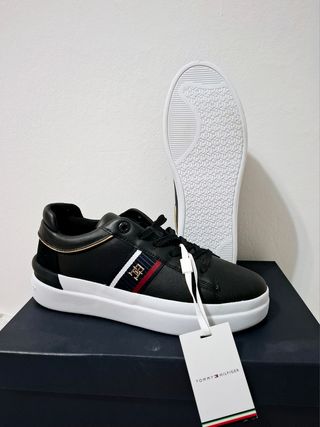 Sneakers Tommy Hilfiger nere