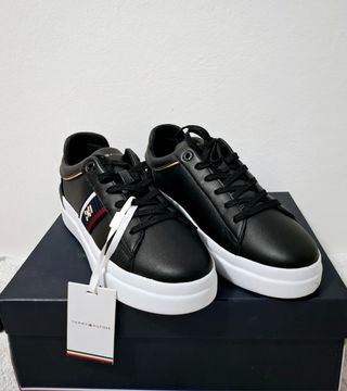Sneakers Tommy Hilfiger nere