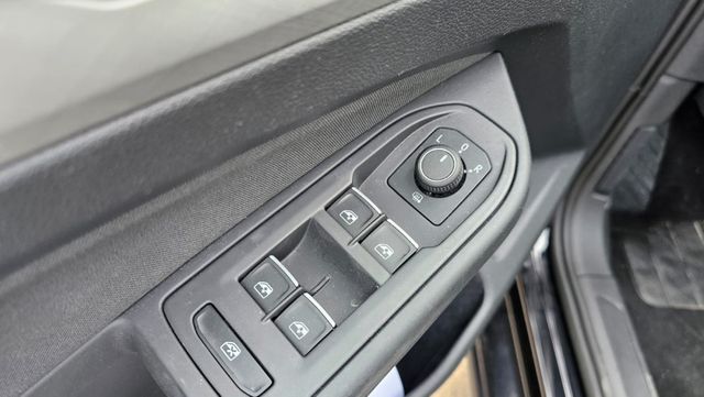 💶SIN ENTRADA 286€ 🚗 Volkswagen Golf Life 1.5 TSI