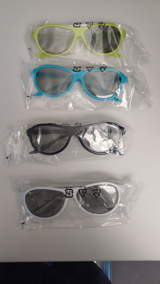 Occhiali LG Cinema 3D - 4 pezzi