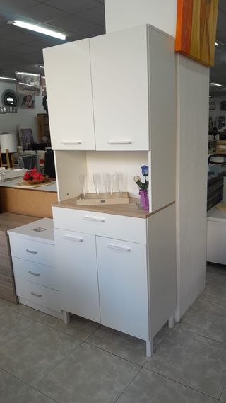 Alacena blanca madera - Cocina