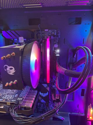Torre Gaming Nfortec RGB