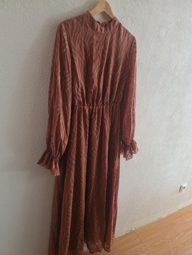 Vestido marrón