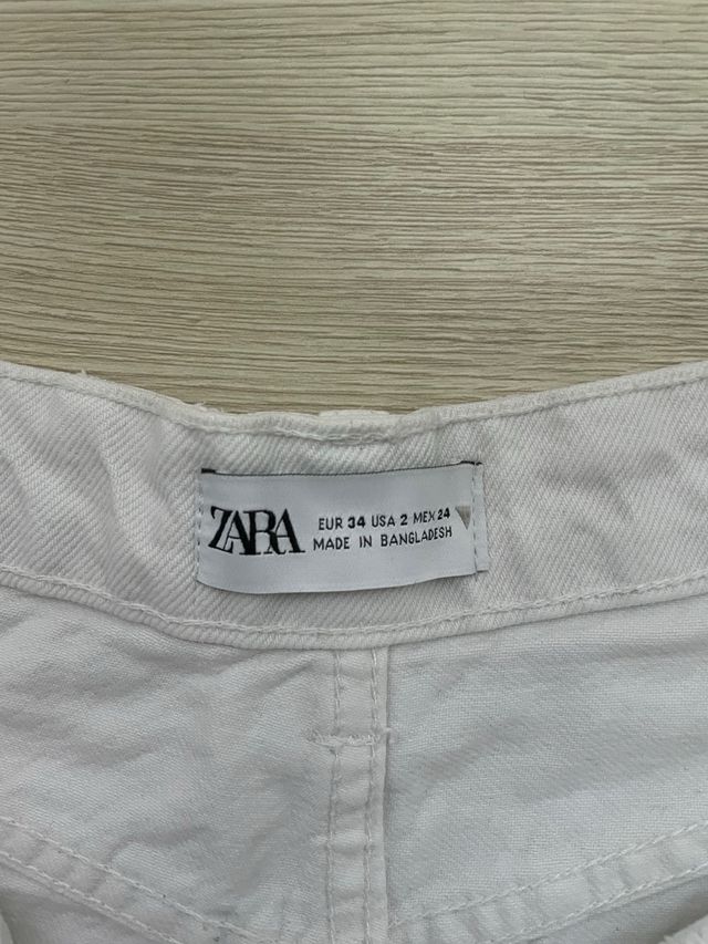 Shorts Zara blancos -talla XS