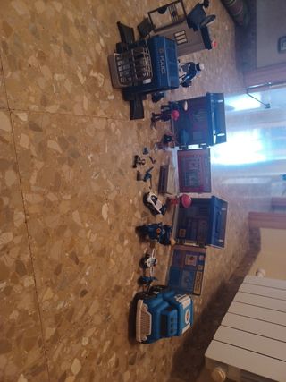 Playmobil -pinypon- Policía: comisaría y vehículos