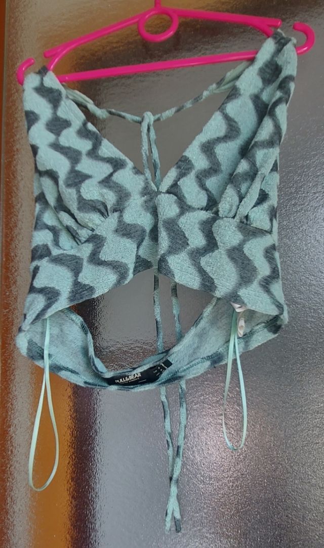 Top halter Pull&Bear Mujer estampado verde azulado