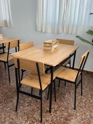 Conjunto bar: mesa +4 sillas nuevas barato