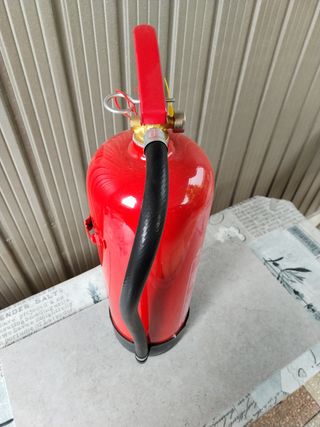 Estintore 6kg ABC Polvere Antincendio