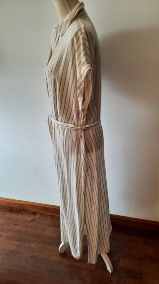Vestido rayas Stradivarius beige
