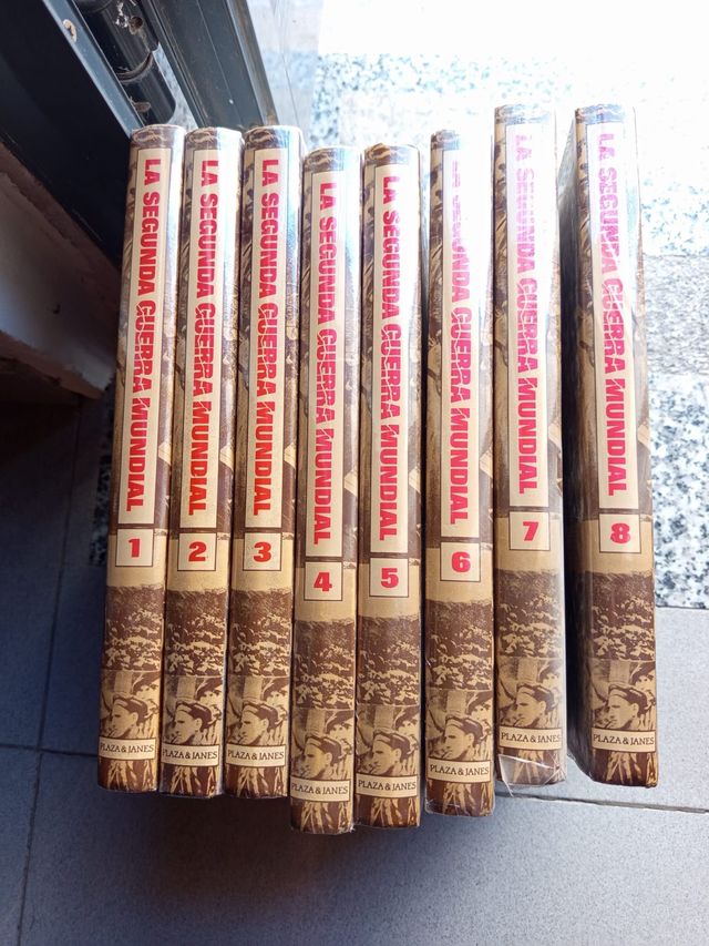 Conjunto 8 libros II Guerra Mundial