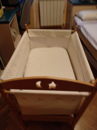 Minicuna bebé madera clásica