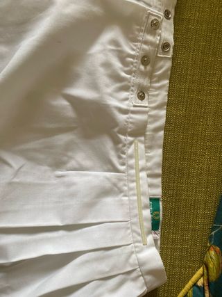 Falda plisada tenis vintage blanca. 
