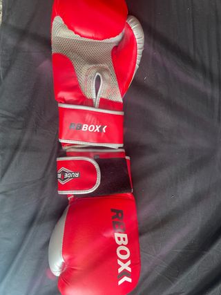 Guantes boxeo Rude Boys 12 oz rojos